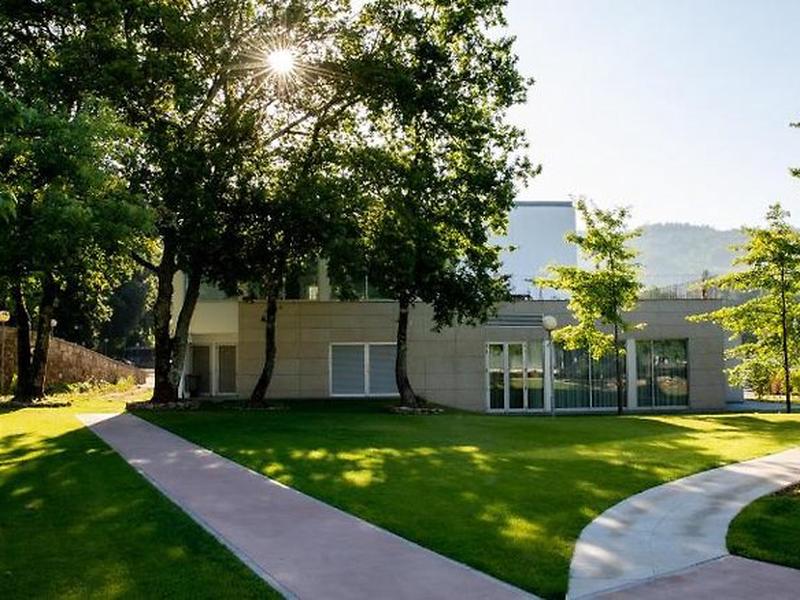 86617F349F57D84EF447019B33770145