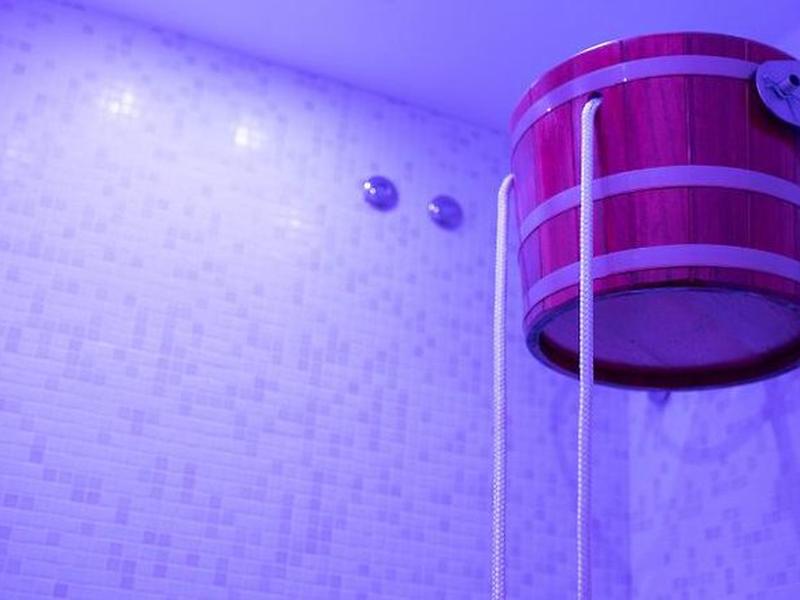 FCB752844A14F225619AE451CB594B8B