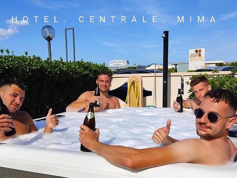 938B10DDEB16C66329A708990E67616A