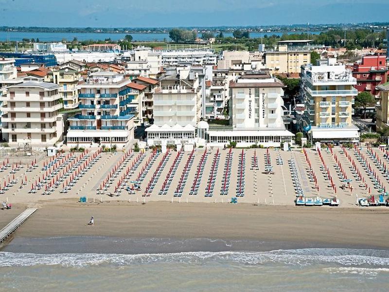 23F04FCE7454A84E2A88B48F6896D126