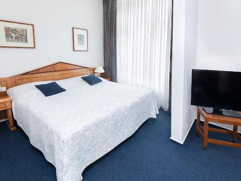 3B4569FD6879D2F11B7D4B030A5B0649