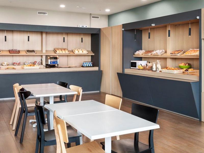 379199CECDB78EEF18F9B638E3AF80A3