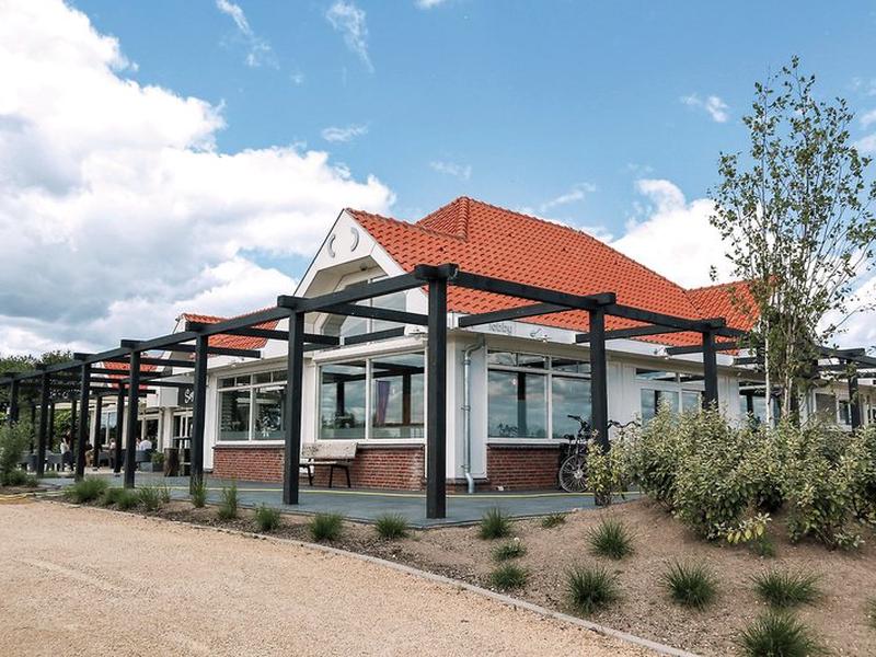 42BD01B7B033D04772B72060A61AC532