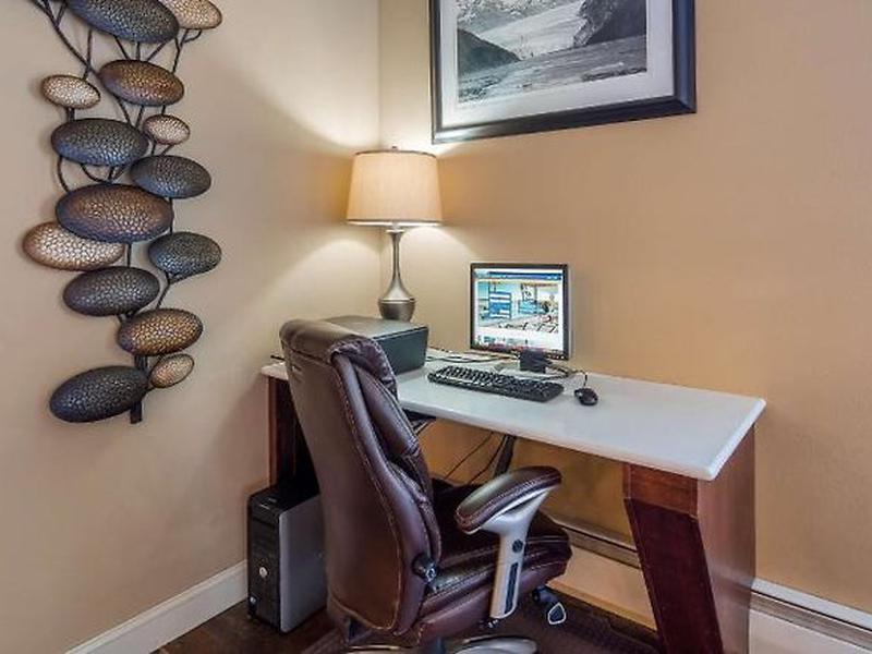 Best Western Plus Pioneer Park Inn