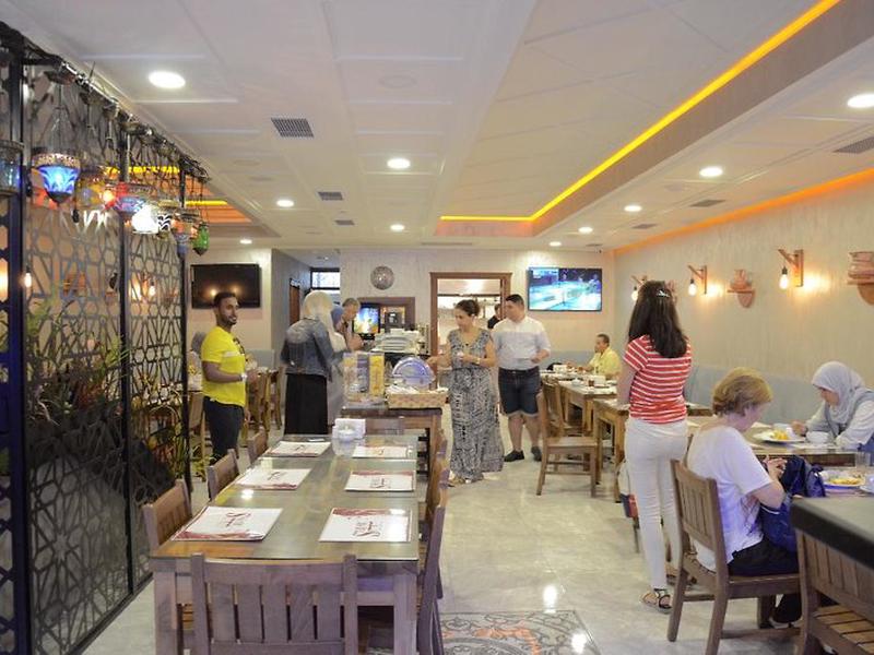 0AC89AF3DF0FF2E6FFC71C7A773B7BAD