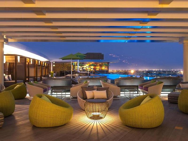 100CC02CAA5D84FF276DEE9C8BA3DCB0