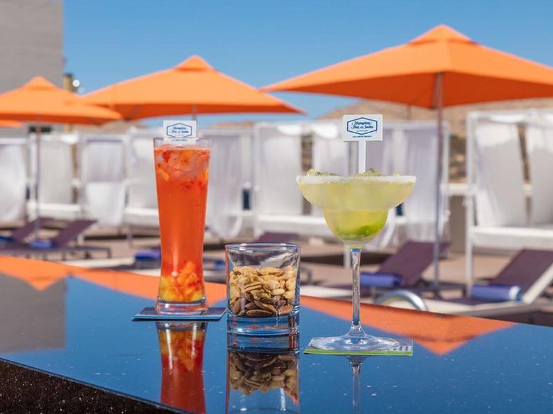 Hampton Inn & Suites by Hilton Los Cabos
