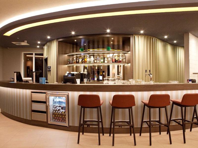 E9383295C920A9F97CBDF9157BB5C66C