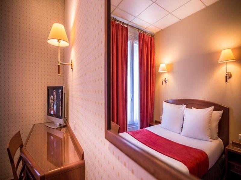 256CFB41AF09980EF8E9F13BA85FB2F7