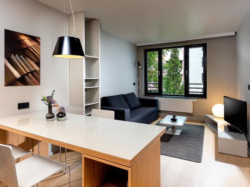 B7B1F4EDBA5AC5C126C4BCDAD3C618AC