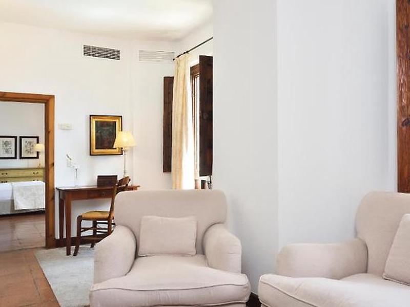 8DB21D9E8EC0BBC527F0468D64E9E466