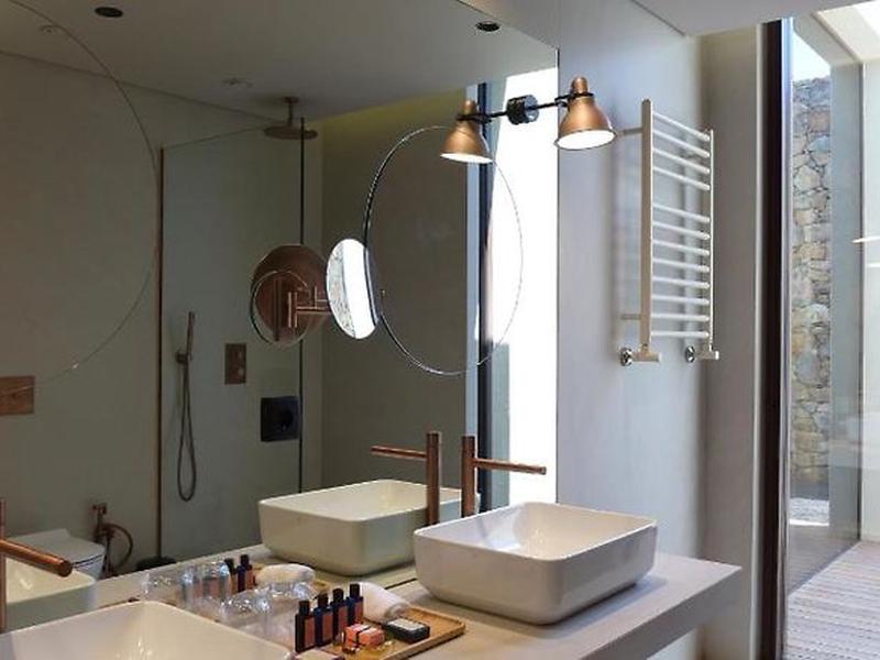 472092B2A610FF662D49CA19866EC67B