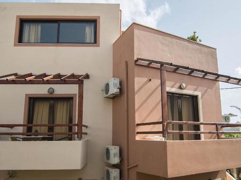 ECCC2B9495A09AA97E0B4D58BB01B403