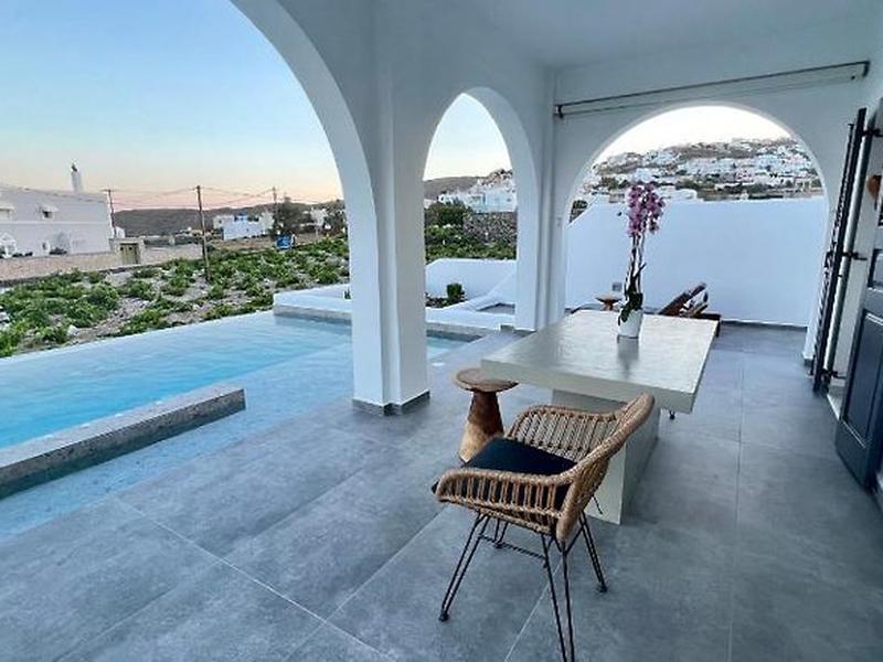 42815065D70B9A81AAF50B00C5948442