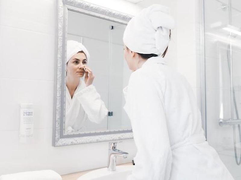 2B65A3DB2A1C0AD1183EF826DAB81546