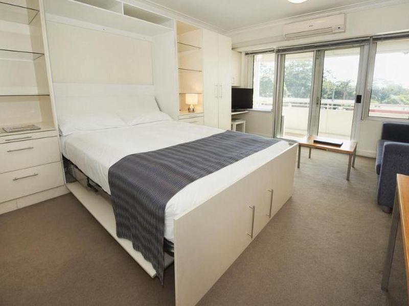 2D148BC593DDF13297B4970D52FF360B