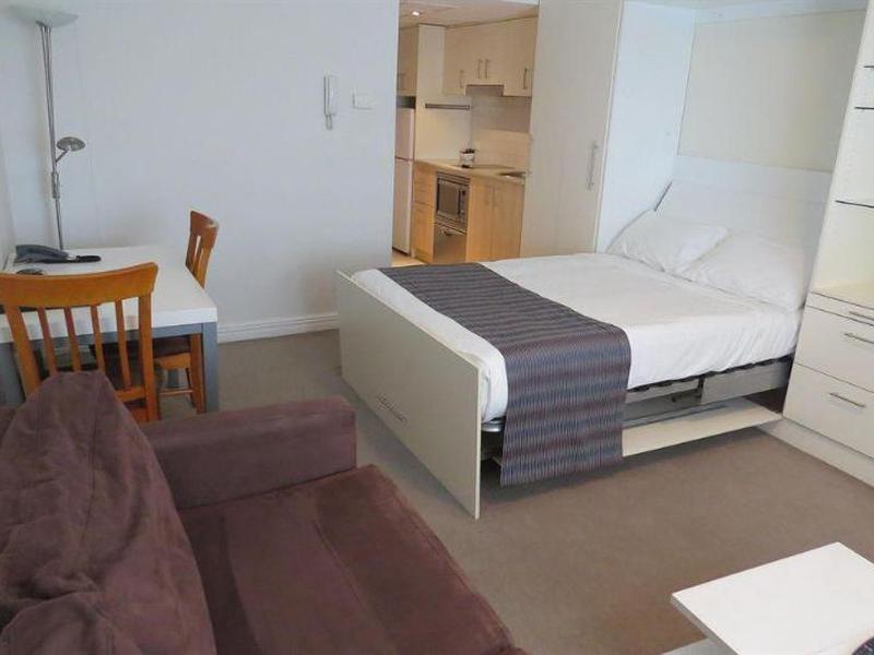 4F210C6099475DB21CA25ACF8E451FDA