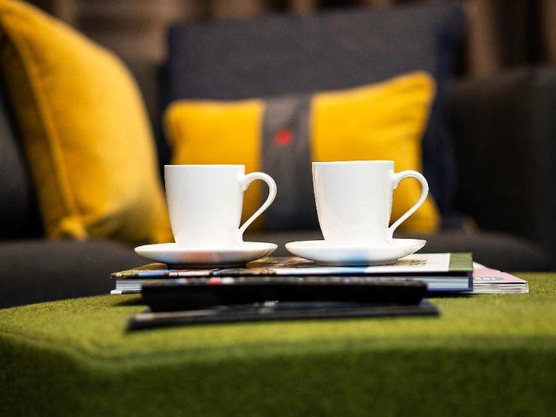 C2B1E1DB9EEF31E1D9FED7C49D9C47AD