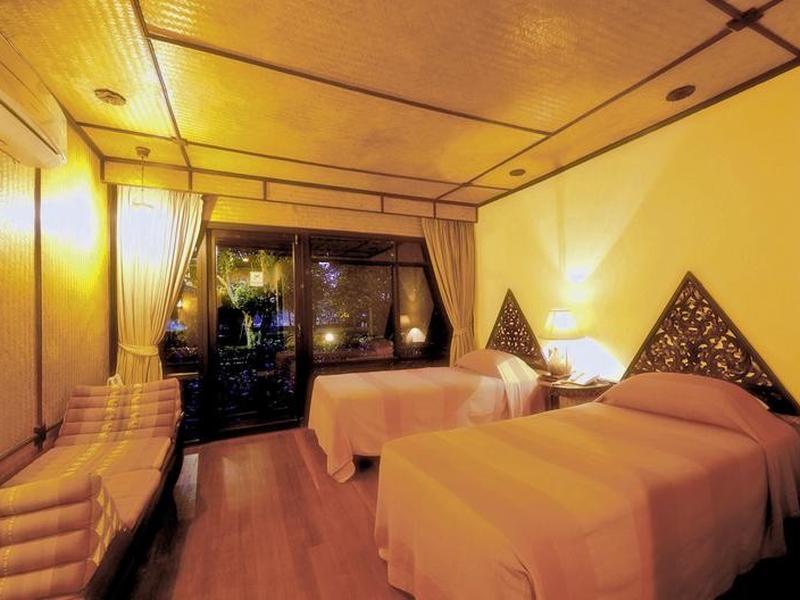 AD67D25C5C6DD1DAC529CF2FA5CA270C