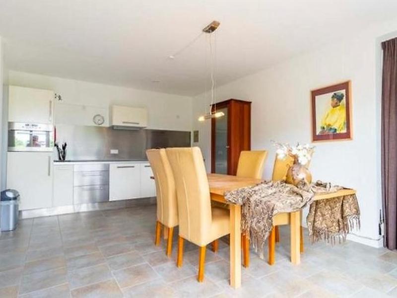 50120600158653F34D3692A5F888A598