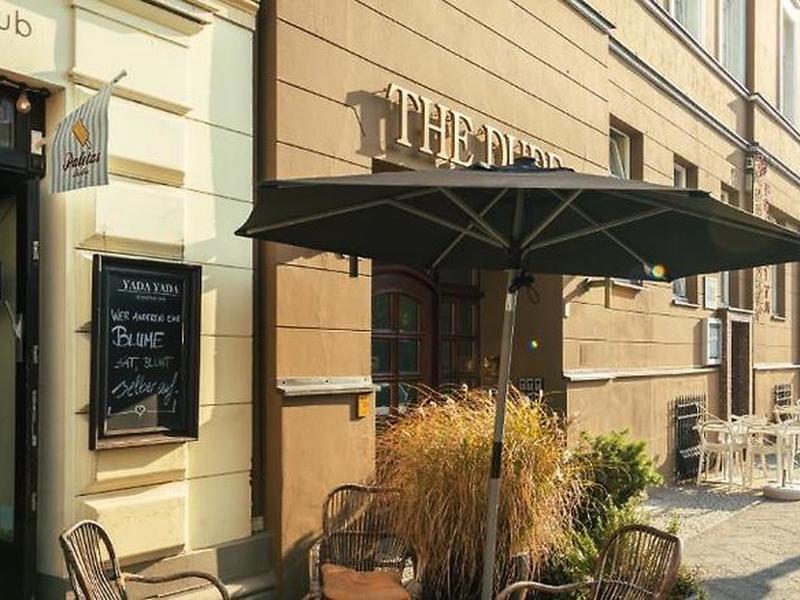 402DF141924D7DEBA84DA5CCA363C32F