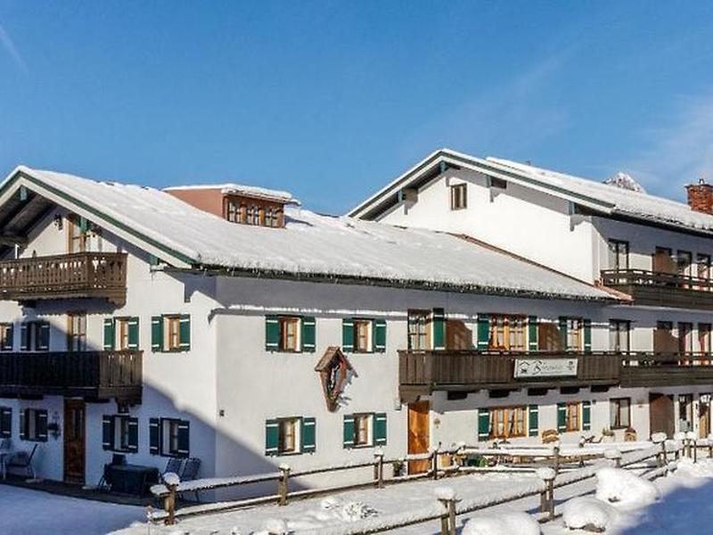 9553F95DF4B02CA26E462B3800A9E4F9