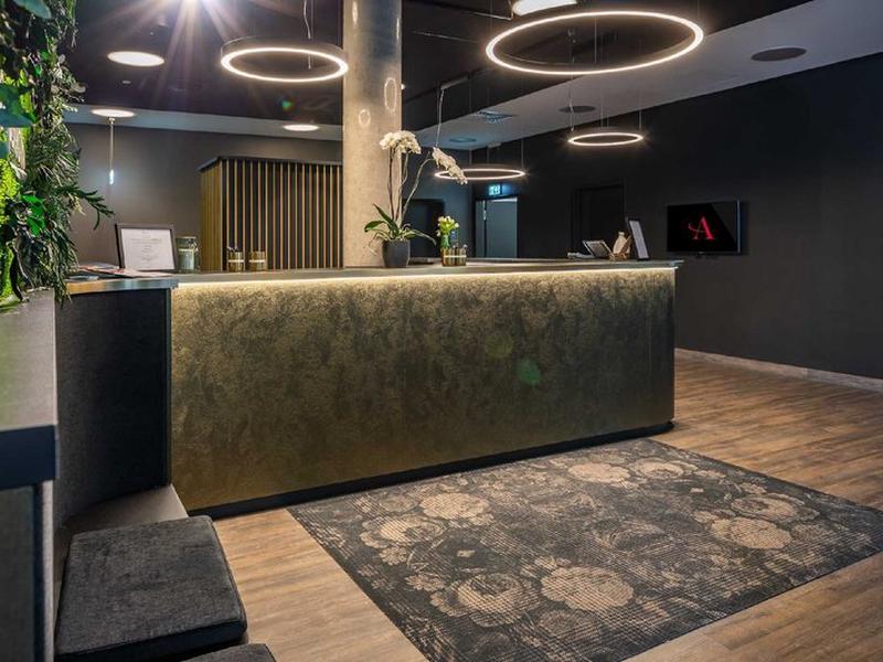 7D16674D48A276E97242943A9686C398