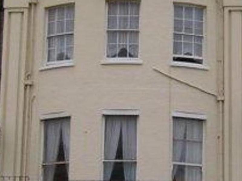 D8C1BB4DFF9F106D5BBBF22BECB4E919