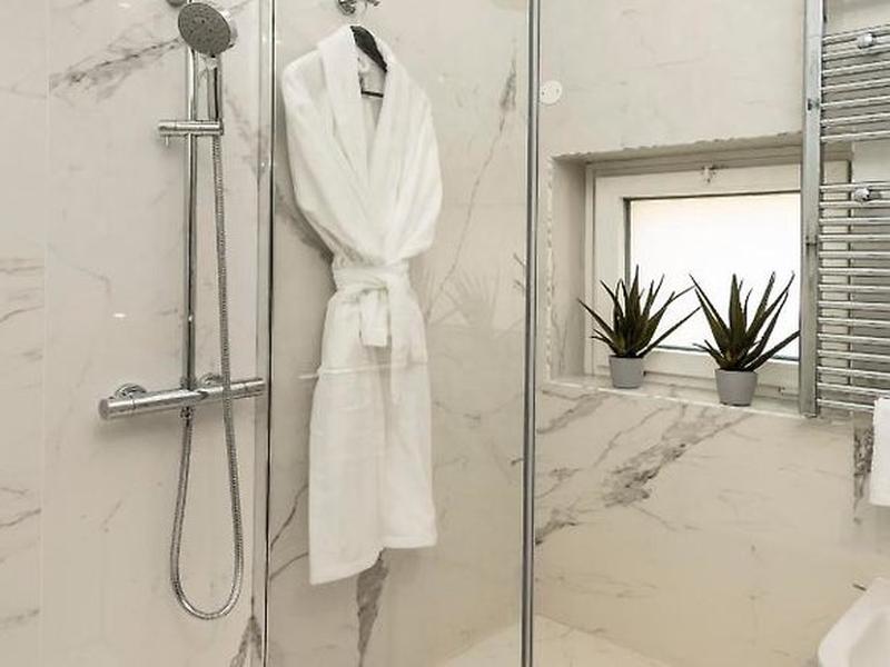 C3DC57DCCD35E2776309728A3930C9D2