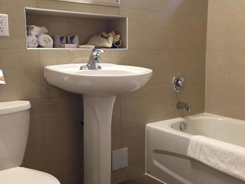 C4FE15F61A12E535C10029D225F21FC2