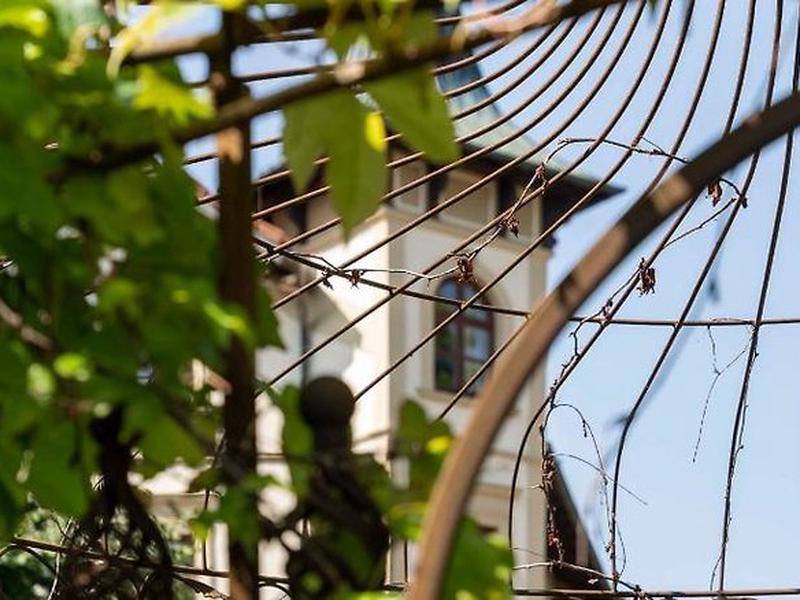 1E997B5FF76CC8BD9D20A6BEFB9C523B