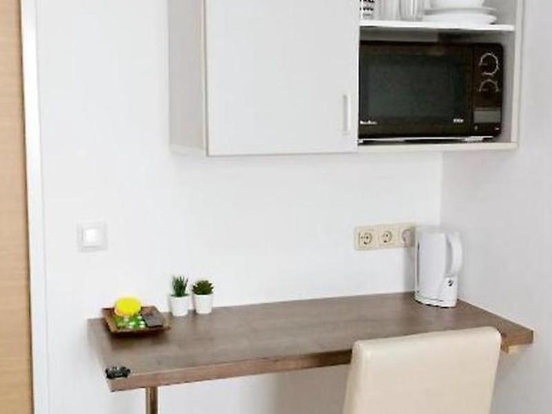 2C10EB1FC32094BF0B1774A1CB1E85BD