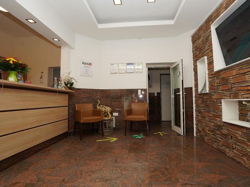 E85D9B486A8C086E4416E37FE98D0C36