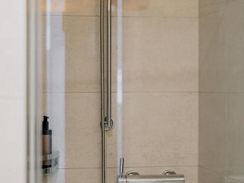 136E01FE9A4290BF8EEA63589C3115EE