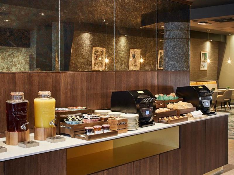 F52DFC56BFA36A710A0D2E35182F8F4C