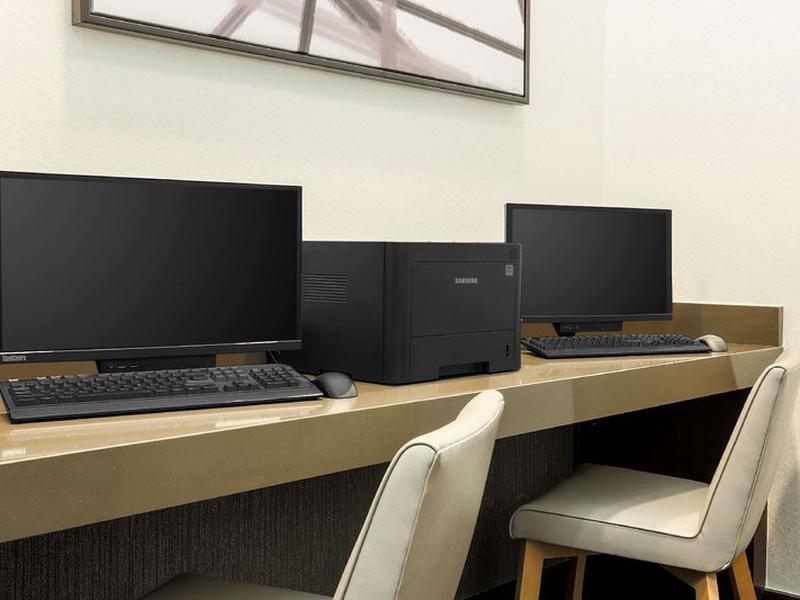 CABFFB5EB6D6DDFA1705FEF693D1B8D6