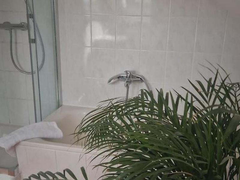 C8B3335D127CF6A9818663D413C5FA9A