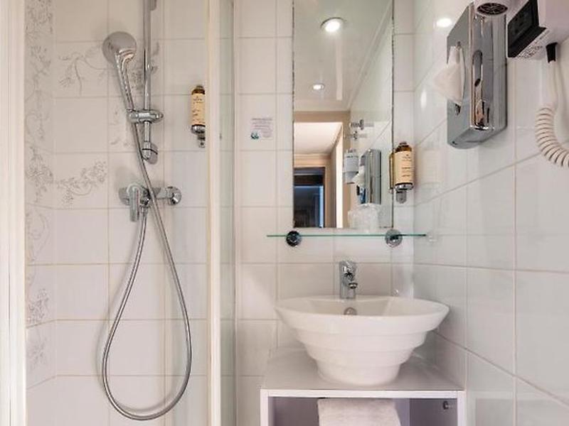 0929CA5FDF3EA5A805479F6FCB7D5503