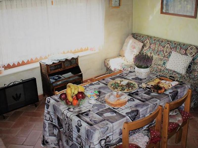 0595E8C98BE235E12F4142E28F8DDCD8