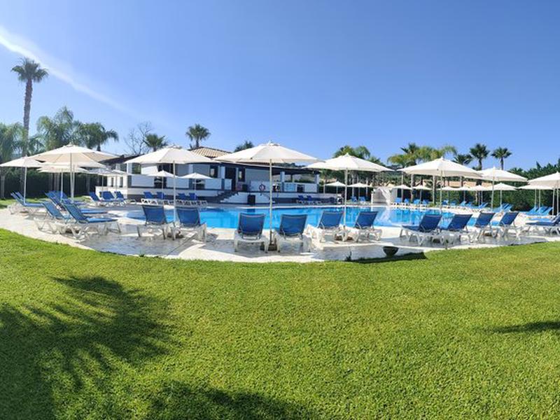 38531B3043E1342F4D24FE4A45CDD5C4