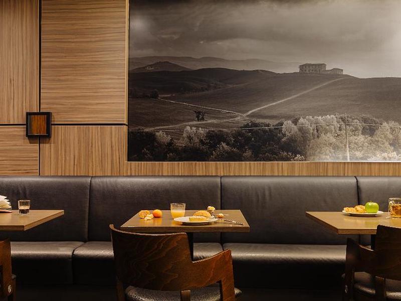 0CDB08AFB814BFB6A0AFF2EC6BF9AABC