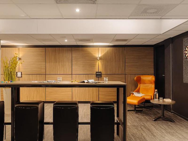 E7D140558D9248D554154C3B8D9A8A9B