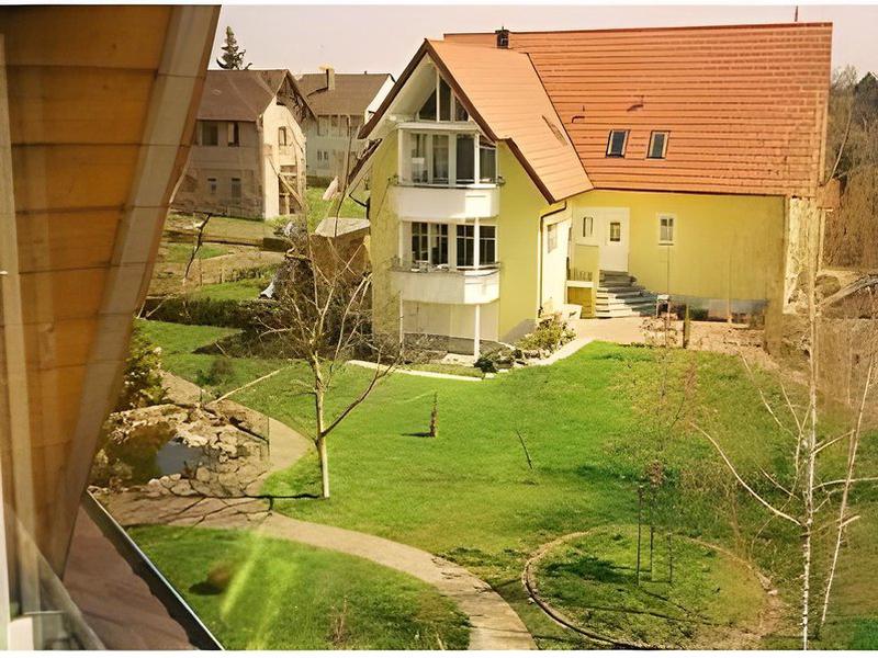 7444BEF7A80F8E299E4D5B5C572EF0A8