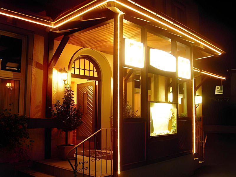 084B7B7D42BFC2E5E92F83F2622E53B4