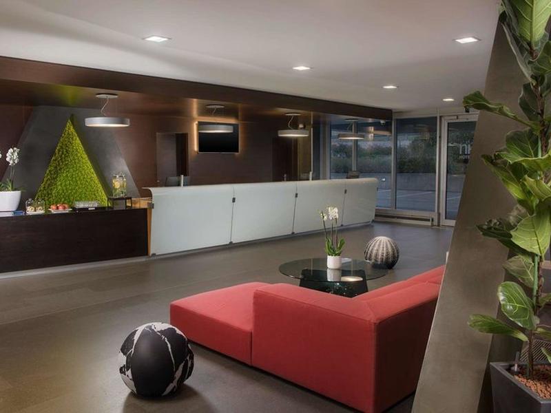 9C8CD041BAA720146FD13E705AC43BF9