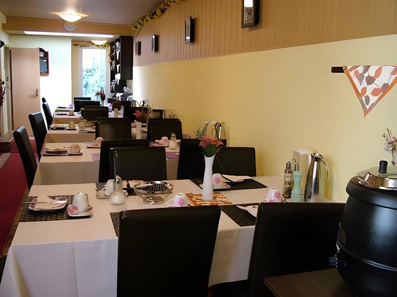 2C80005149F392618EA2CC78384A8341