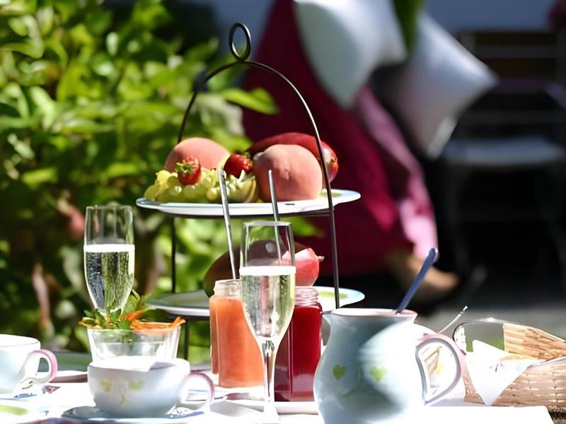 6BDE75DE6B686F37BA5282FF633C8581