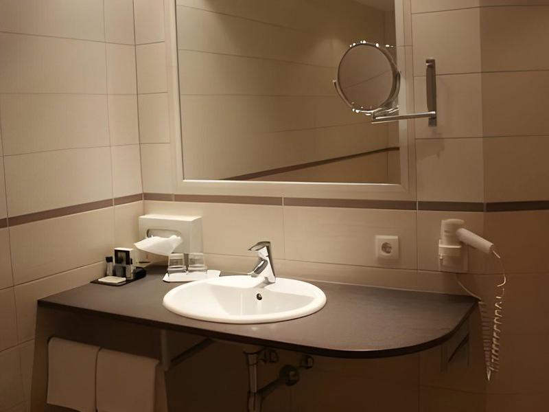 1D1F6FB09F2AADF03CCCC579FBF68BCD