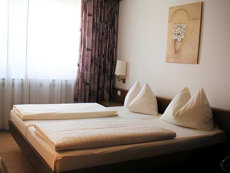 1E78936992C32CABD3251CF5D4915BA4