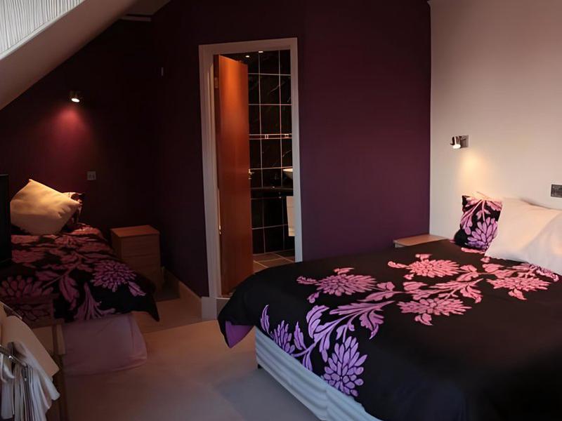 FAAC2BF68DB71A5FD80A56F6D2B1C3C3